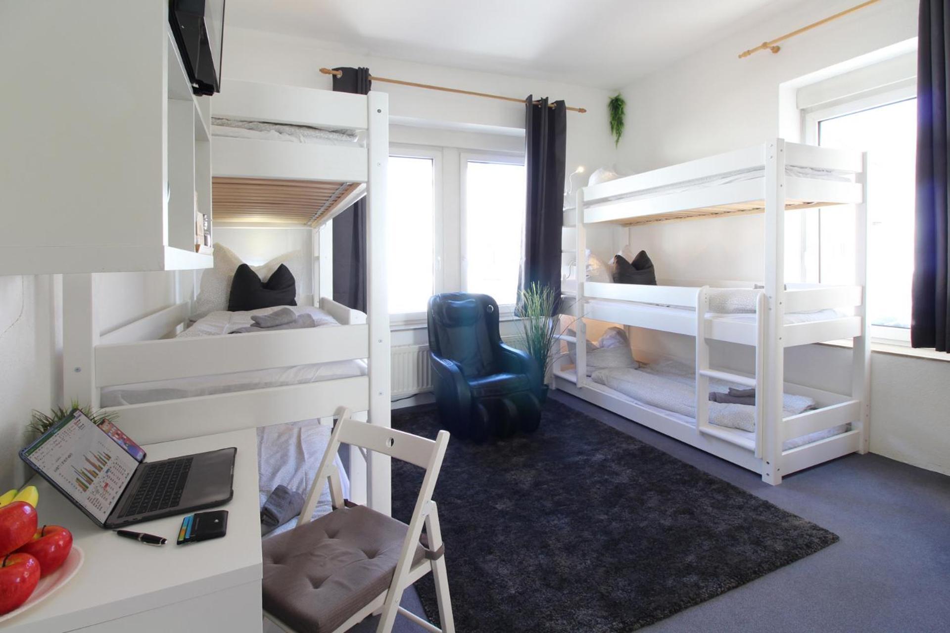 Hotel Ulm Zentrum - Komplettes Zimmer, Hochbett, Android Tv & Eigenem Bad - Perfekt Fuer Familien & Gruppen Экстерьер фото