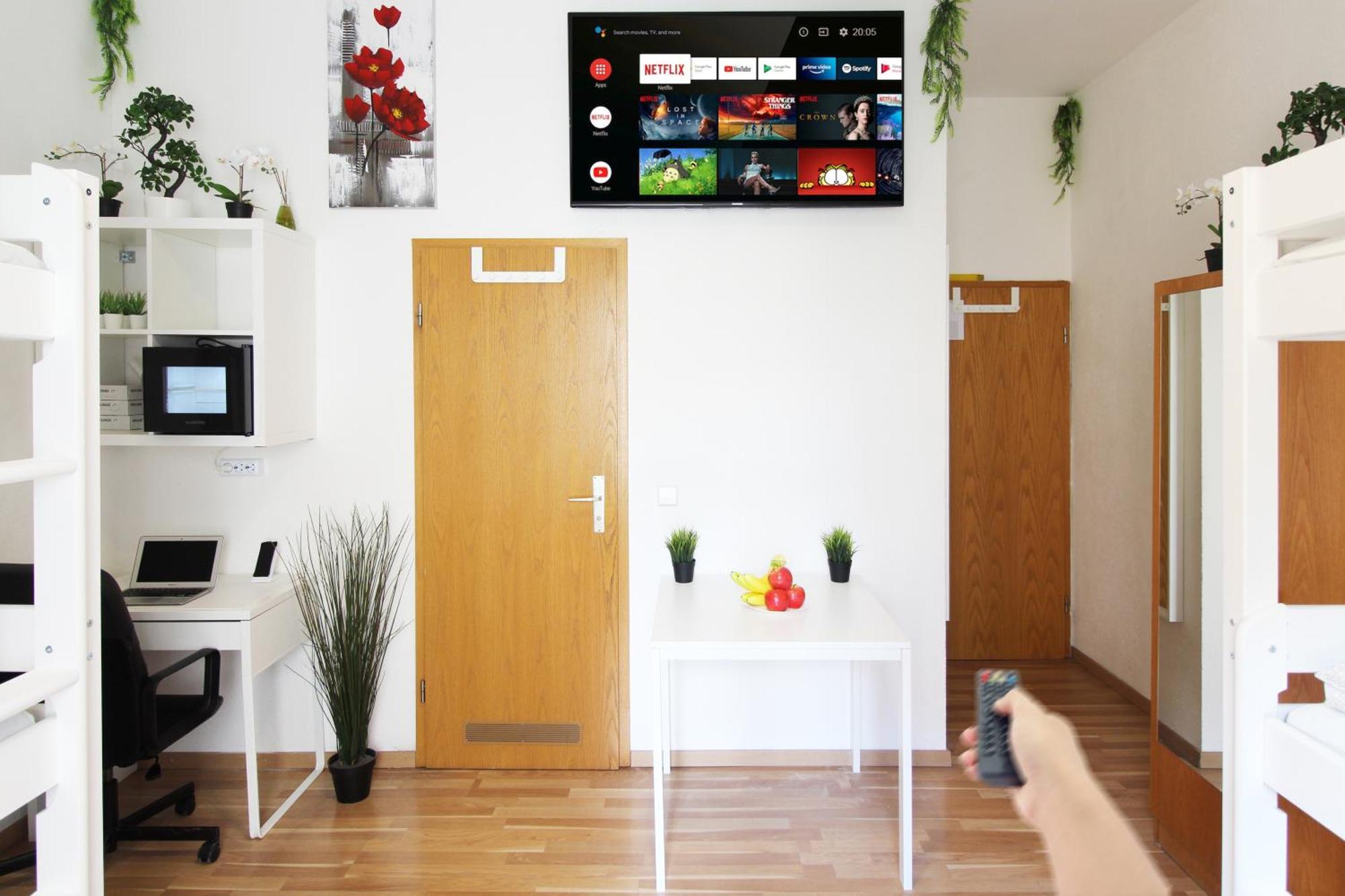 Hotel Ulm Zentrum - Komplettes Zimmer, Hochbett, Android Tv & Eigenem Bad - Perfekt Fuer Familien & Gruppen Экстерьер фото